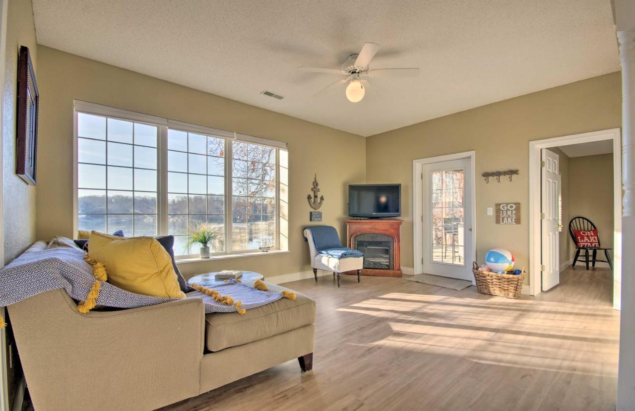 Waterfront Townhome With Private Dock And Lake Views Lake Ozark Buitenkant foto